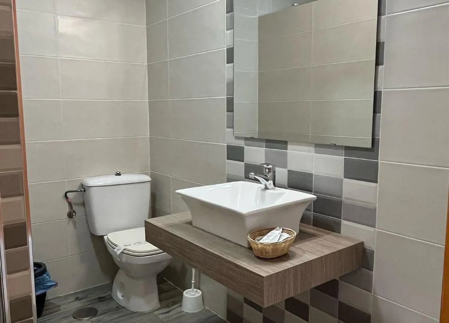 Hostal Quinto Pino Chipiona 0*,  Spain